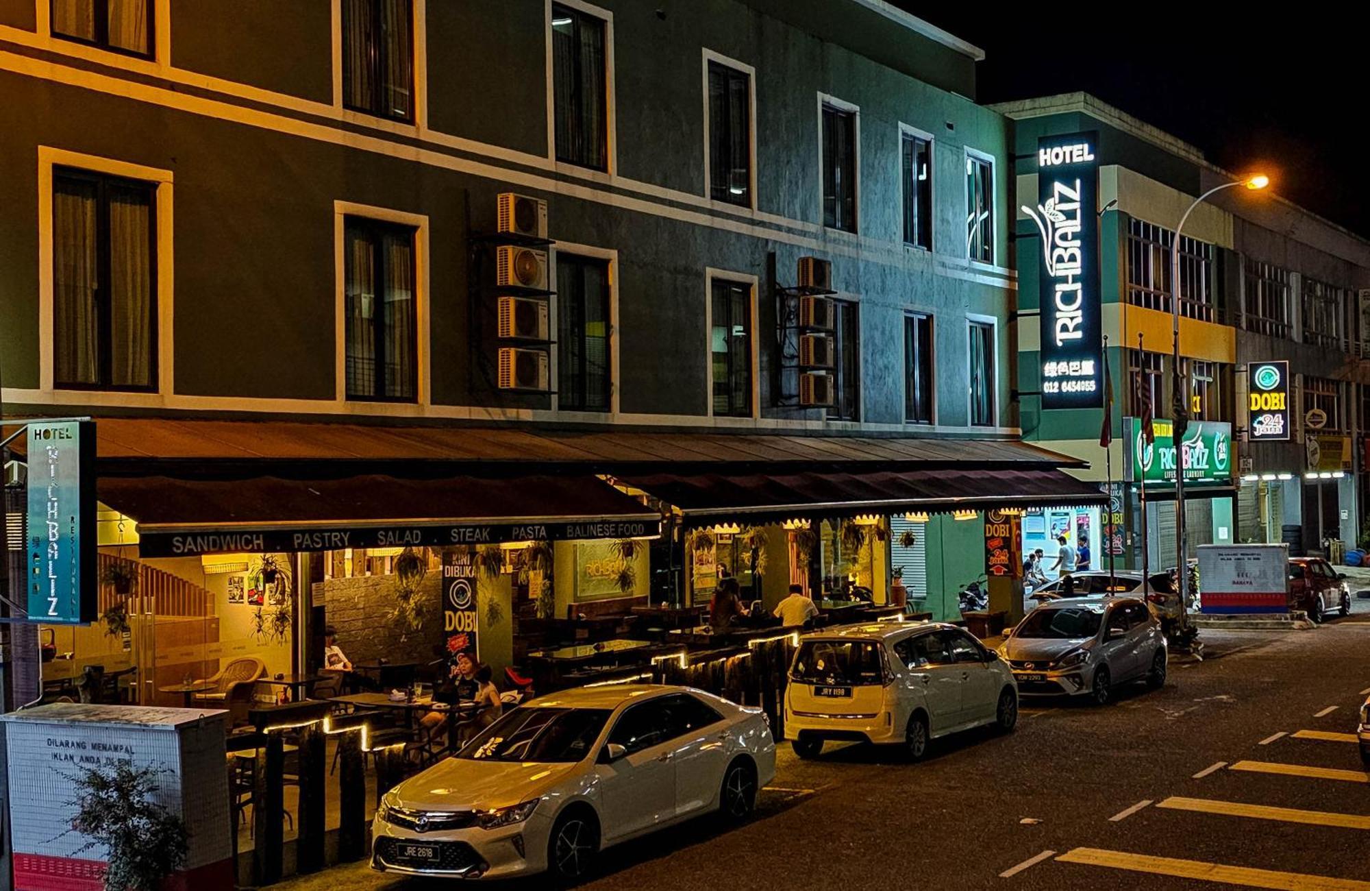 Hotel Richbaliz Batu Caves Exterior foto
